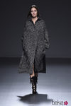 Vestido oversize de cheviot de la colección otoño/invierno 2015/2016 de Ángel Schlesser