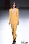 Mono color mostaza de la colección otoño/invierno 2015/2016 de Ángel Schlesser