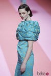 Vestido de noche azul con estrellas de Agatha Ruiz de la Prada para otoño/invierno 2015/2016 en Madrid Fashion Week
