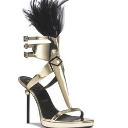 Sandalia de la línea 'Pilgrim' de la colección primavera/verano 2015 de Roger Vivier