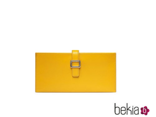 Cartera de mano amarilla de la colección primavera/verano 2015 de Roger Vivier