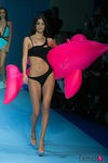 Trikini negro de Etam en la antesala de la pasarela Paris Fashion Week 2015