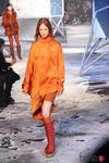 Vestido naranja de H&M en Paris Fashion Show otoño/invierno 2015/2016