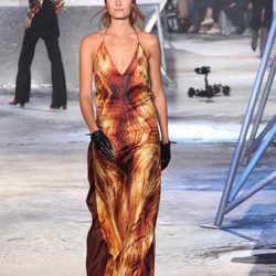 Vestido de colores solares de H&M en Paris Fashion Show otoño/invierno 2015/2016