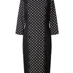 Vestido negro con lunares blancos de la colección 'V in V' de Vicky Martín Berrocal