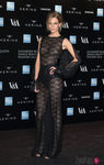 Poppy Delevingne con un vestido de Balmain otoño/invierno 2015/2016