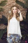 Patricia Conde posando para Dándara con la colección primavera/verano 2015