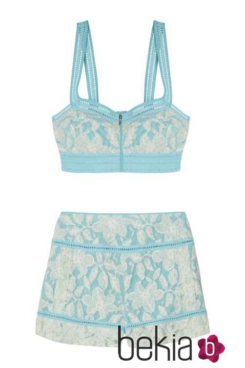 Crop top y pantalón de talle alto en azul turquesa de la colección primaveral de Charo Ruiz