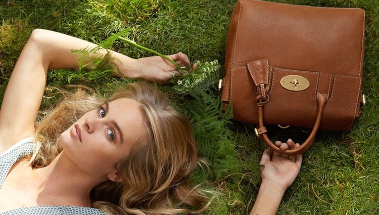 Cressida Bonas se convierte en la nueva imagen primavera/verano 2015 de Mulberry