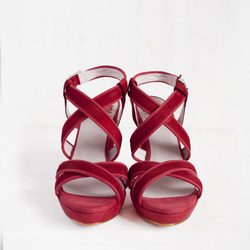 Sandalias Liu rojas de la colección primavera/verano 2015 de Barbarella