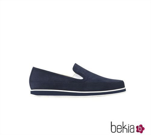 Mocasín navy de la colección primavera/verano 2015 de Gadea