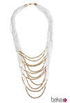 Collar con abalorios blancos y dorados de la colección 'White & Gold' de Claire's