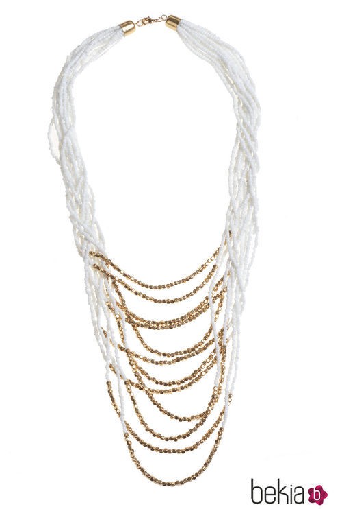 Collar con abalorios blancos y dorados de la colección 'White & Gold' de Claire's