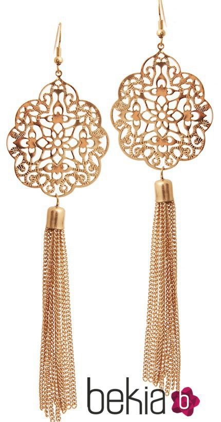 Pendientes con cadenas de la colección 'White & Gold' de Claire's