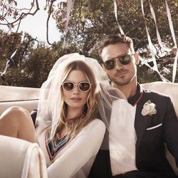 Behati Prinsloo y Arthur Kulkov presentan la colección Eyewear verano 2015 de Tommy Hilfiger