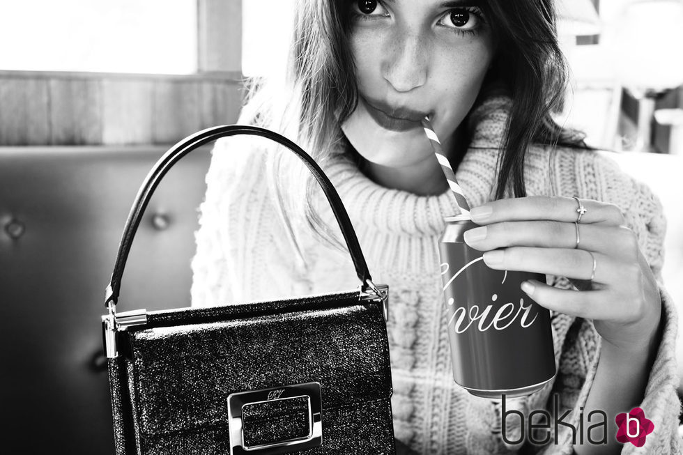 Roger Vivier ficha a Jeanne Damas para su colección otoño/invierno 2015/2016