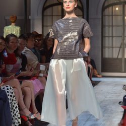 Pantalón pata elefante de la colección de Alta Costura otoño/invierno 2015/2016 de Schiaparelli