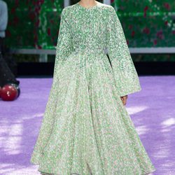 Vestido de manga larga verde de la colección de Alta Costura otoño/invierno 2015/2016 de Dior