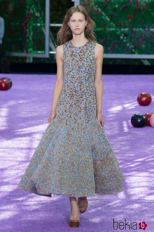Vestido plateado de la colección de Alta Costura otoño/invierno 2015/2016 de Dior