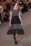 Vestido negro con brillantes de la colección de Alta Costura otoño/invierno 2015/2016 de Chanel