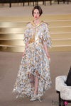 Vestido de plumas de la colección de Alta Costura otoño/invierno 2015/2016 de Chanel