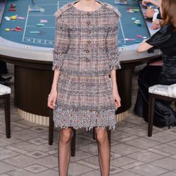 Traje tweed de la colección de Alta Costura otoño/invierno 2015/2016 de Chanel