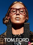 Ondria Hardin con pendientes XXL de la colección otoño/invierno 2015/2016 de Tom Ford