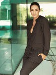 Vicky Martin Berrocal con un conjunto estampado de blusa y pantalón de la temporada otoño 2015 de Violeta by Mango
