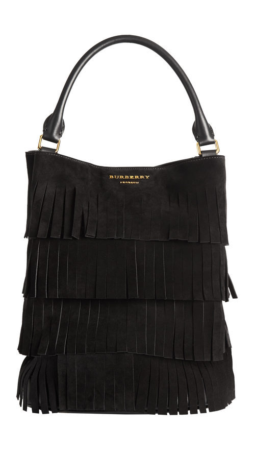 Bolso bucket de flecos negros de la colección otoño/invierno 2015/2016 de Burberry