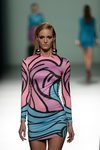 Vestido tricolor de la colección otoño/invierno 2015/2016 de María Escoté