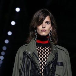 Chaqueta verde de la colección primavera/verano 2016 de Alexander Wang en Nueva York Fashion Week