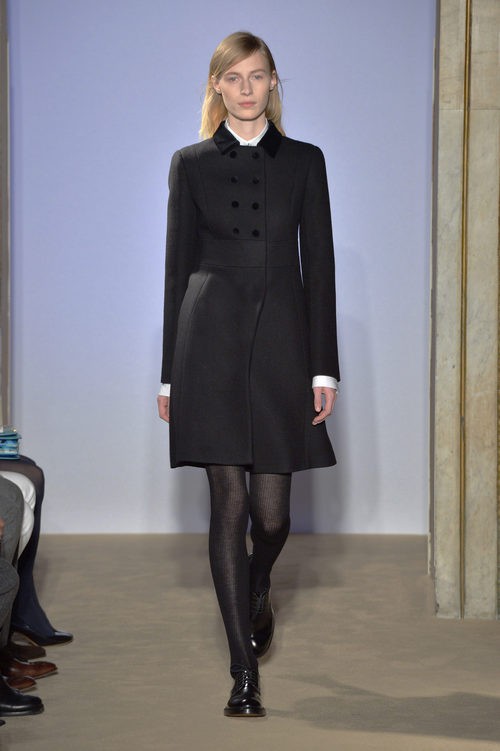 Abrigo negro con botones de la colección otoño/invierno 2015/2016 de Fay