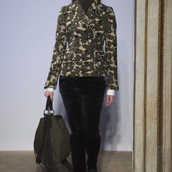 Abrigo de estampado militar de la colección otoño/invierno 2015/2016 de Fay
