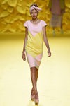 Vestido rosa con corazón de Ágatha Ruiz de la Prada para primavera/verano 2015 en Madrid Fashion Week