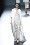 Vestido plata de Ángel Schlesser para primavera/verano 2015 en Madrid Fashion Week