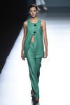 Conjunto verde de Ángel Schlesser para primavera/verano 2015 en Madrid Fashion Week
