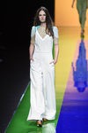 Mono blanco y beige de la colección de primavera/verano 2016 de Ailanto en Madrid Fashion Week