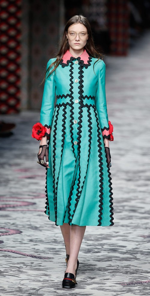 Vestido verde y negro de primavera/verano 2016 de Gucci en Milan Fashion Week