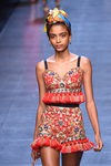 Top y pantalón corto de la colección primavera/verano 2016 de Dolce & Gabbana en Milan Fashion Week