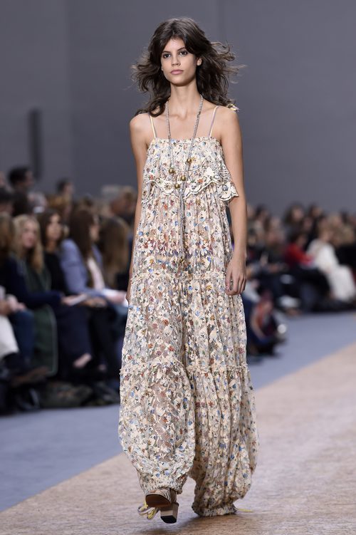 Jumpsuit de estampado floral de la colección primavera/verano 2016 de Chloé en Paris Fashion Week