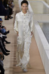 Jumpsuit blanco de la colección primavera/verano 2016 de Balenciaga en Paris Fashion Week