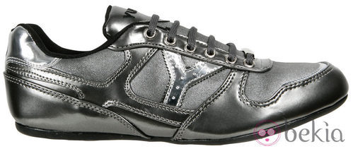 Zapatilla Dimarco gris plomo de la colección otoño/invierno 2011 de Yumas
