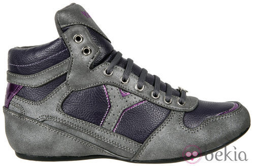 Zapatilla Helena Boot en gris lila de la colección otoño/invierno 2011 de Yumas