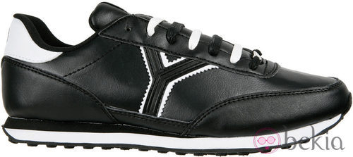 Zapatilla Philippe negra de la colección otoño/invierno 2011 de Yumas