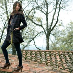 Malena Costa con un abrigo de la colección otoño/invierno 2011 de Indiwoman by Individual