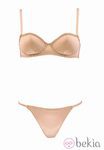 Conjunto de sujetador y tanga rosa de la colección Goldenpoint otoño 2011