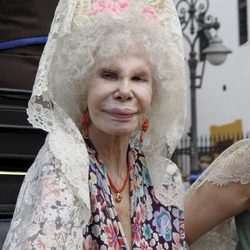 La duquesa de Alba con mantilla blanca de encaje