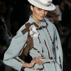 Chaqueta aguamarina de John Galliano, colección primavera 2012