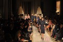 Cierre del desfile de Loewe en París, colección primavera 2012