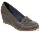 Mocasín de cuña de la colección otoño/invierno 2011/2012 de Alex Silva